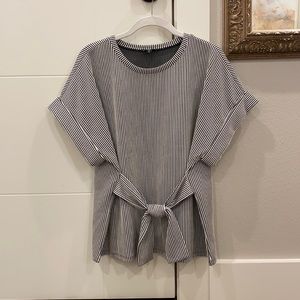 Black and white striped Top